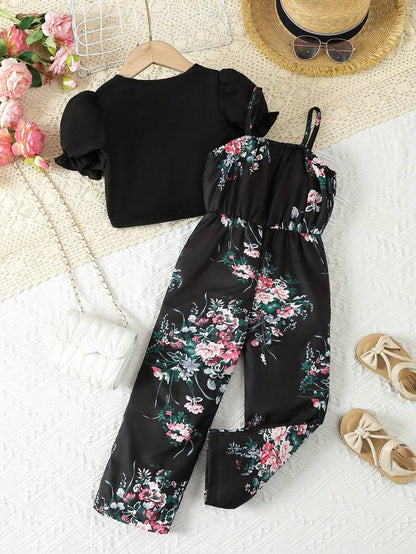 طقم  للفتيات الصغيرات