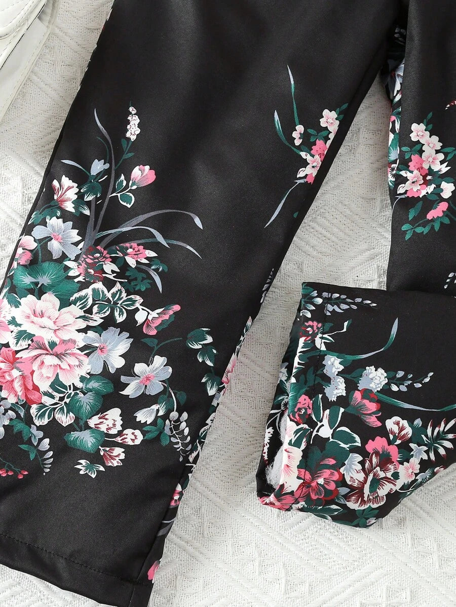 طقم  للفتيات الصغيرات