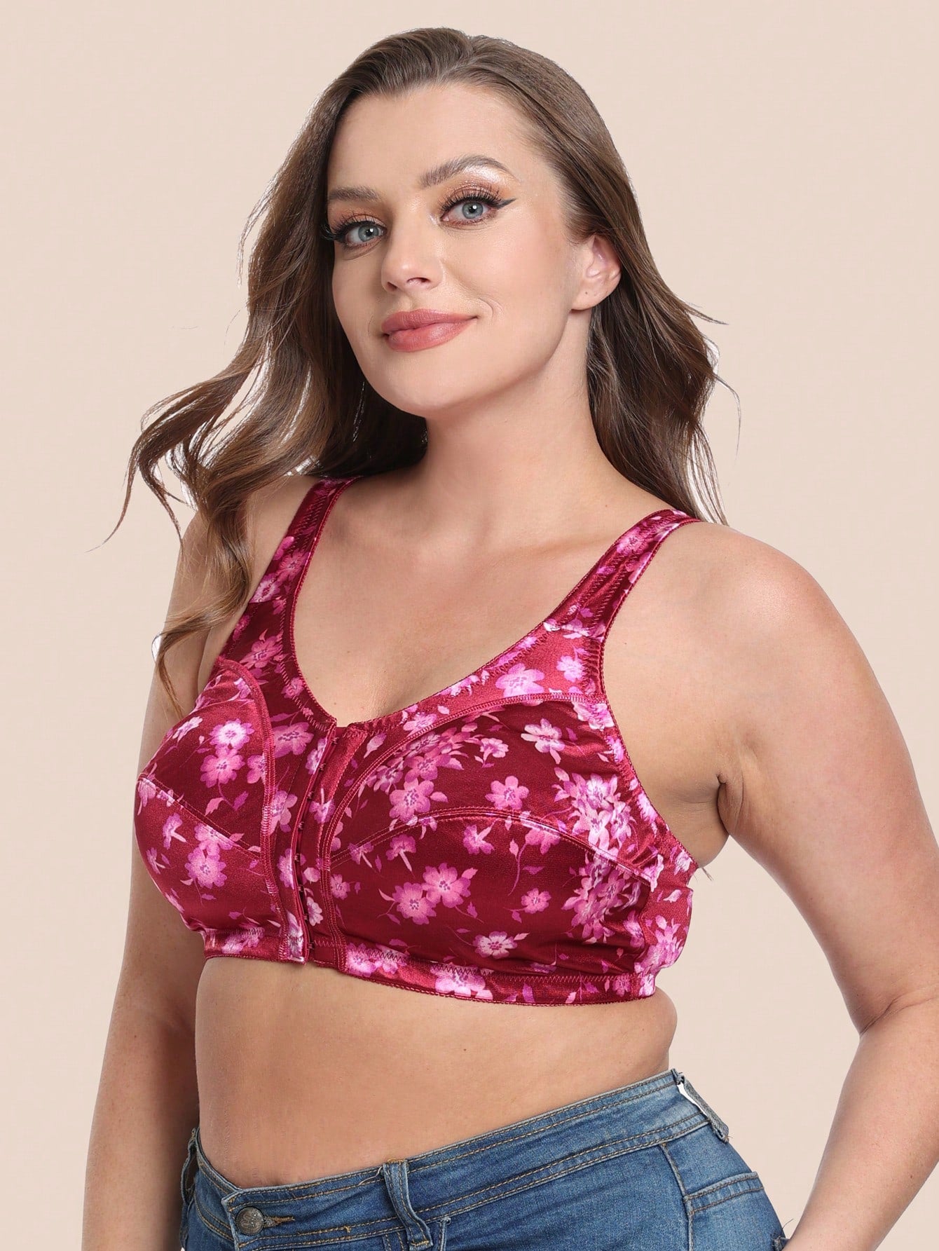 صدرية بدون صلب مع حمالة صدر مقاس كبير