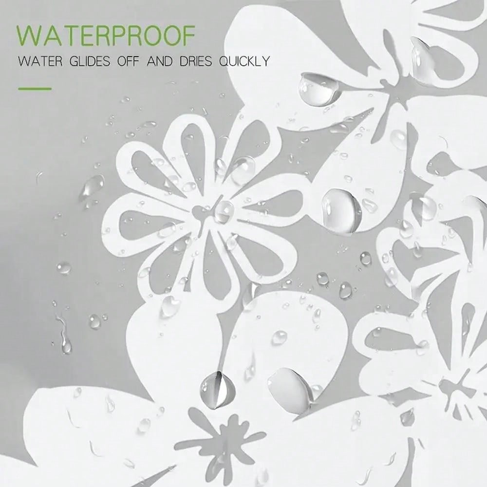 بطانة ستارة حمام بلاستيكية Peva بزهر أبيض للحمام بملحقات الحمام والغرفة. ومضادة للماء مع خطافات بلاستيكية وحلقات معدنية. دائمة ومتينة.