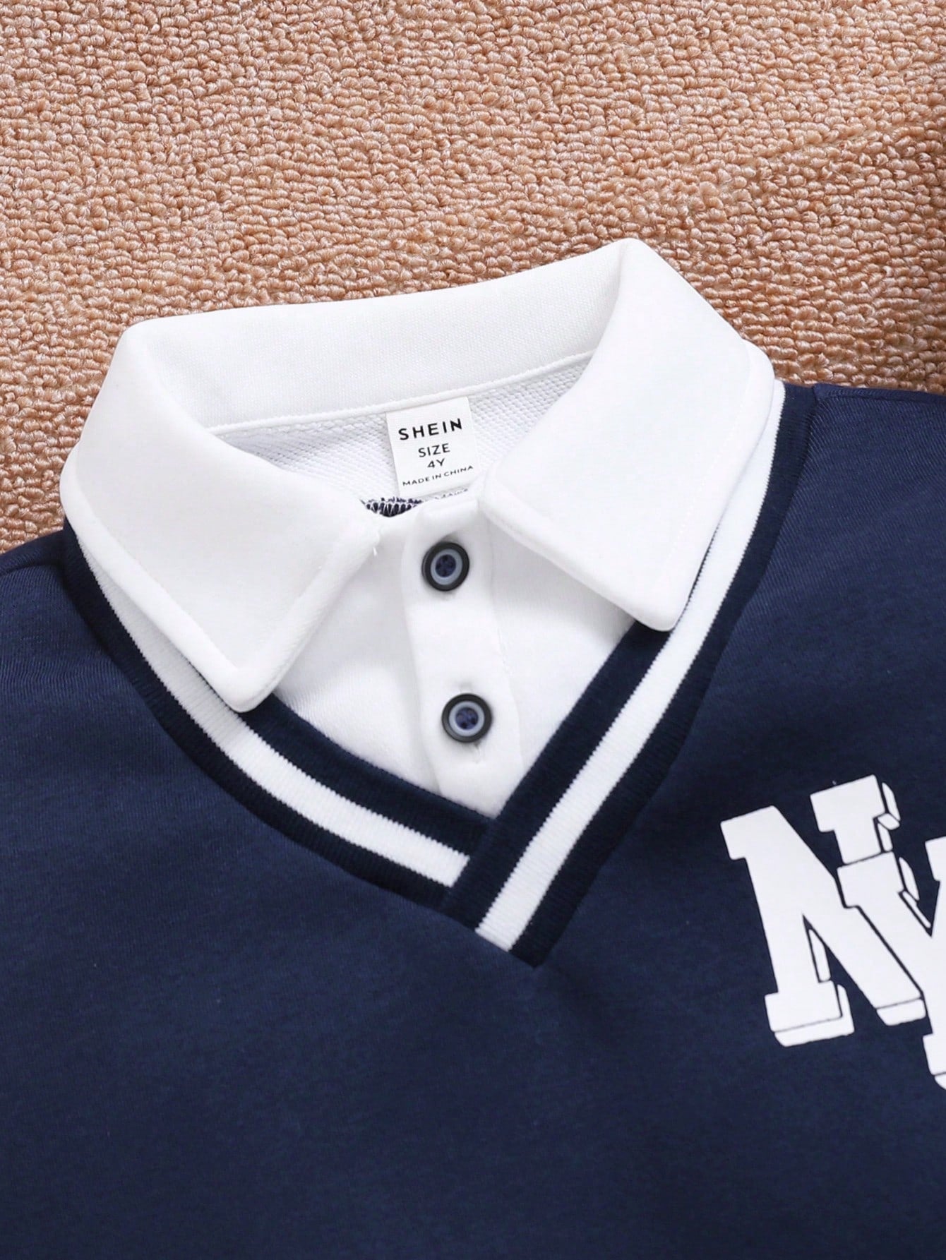 طقم قميص ثقيل بياقة وبنطلون من الفليس للشباب 2 قطعة, مُسمَّك