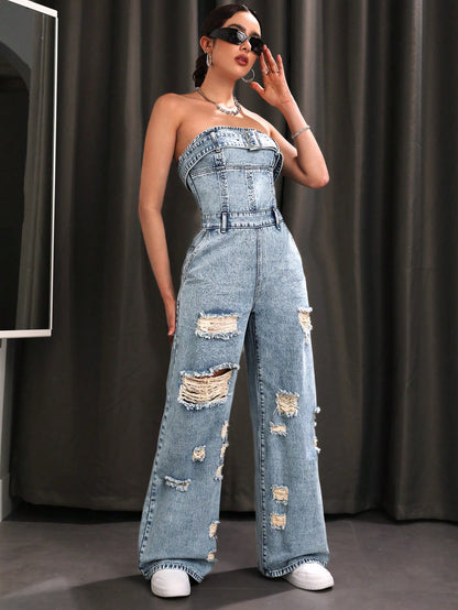 بذلة من قماش الدنيم الممزق المغسول