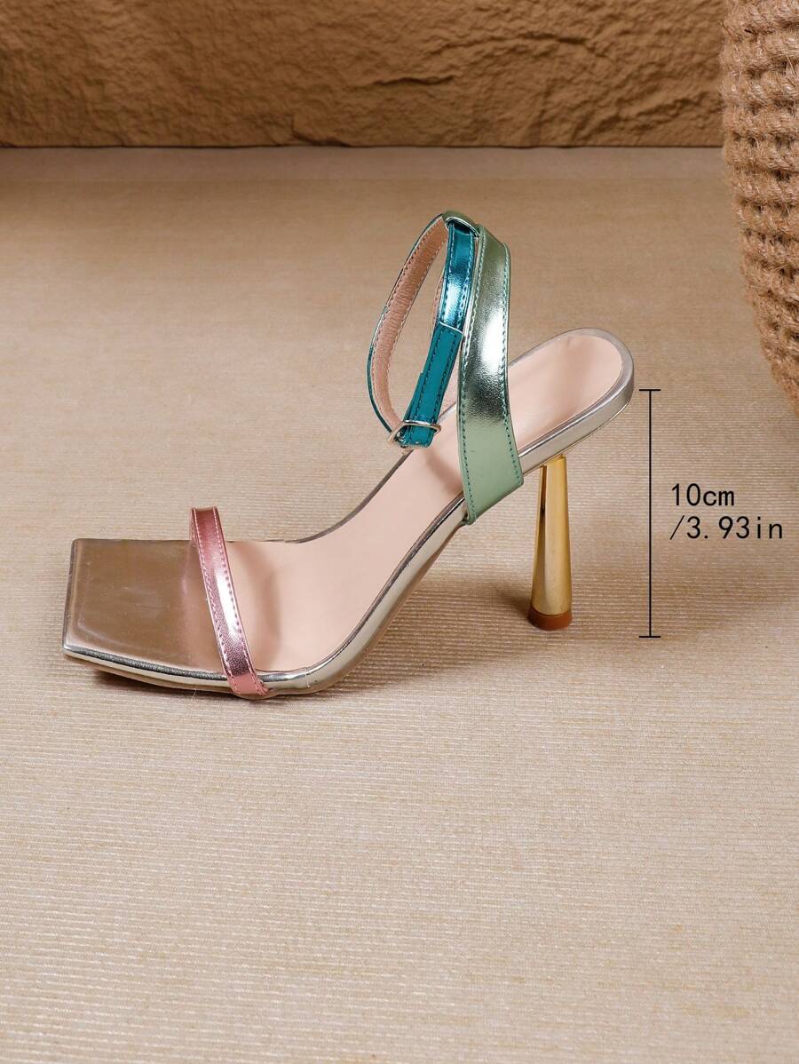 صنادل نسائية أنيقة عالية الكعب بأشرطة موضة