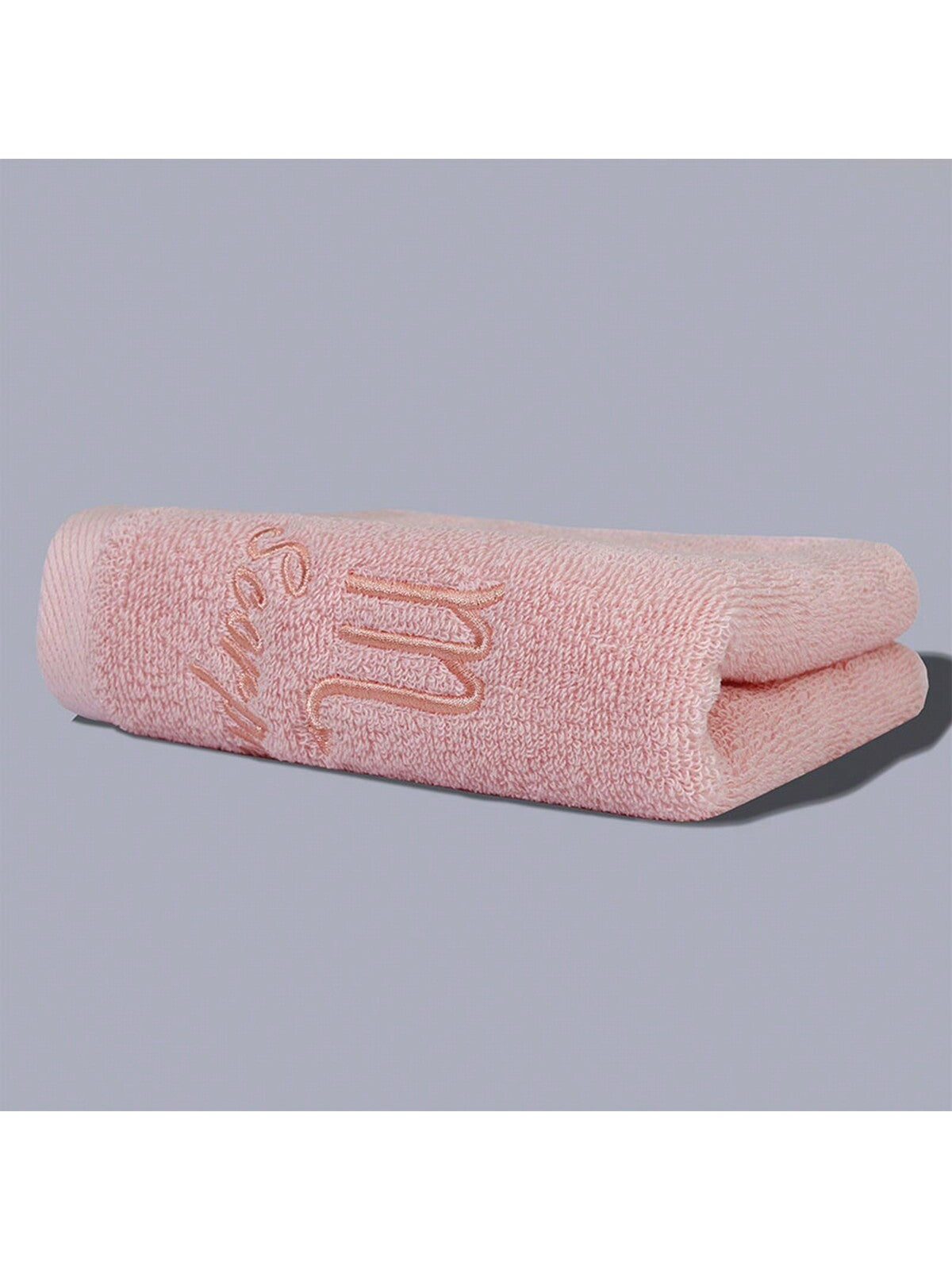 قطعة واحدة من منشفة ناعمة ماصة مطرزة باللون الوردي للحمام والاستحمام وغسل الوجه