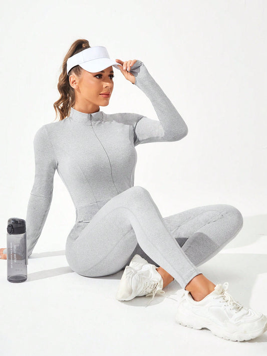 بدلة رياضية ضيقة طويلة الأكمام من الأمام بسحاب