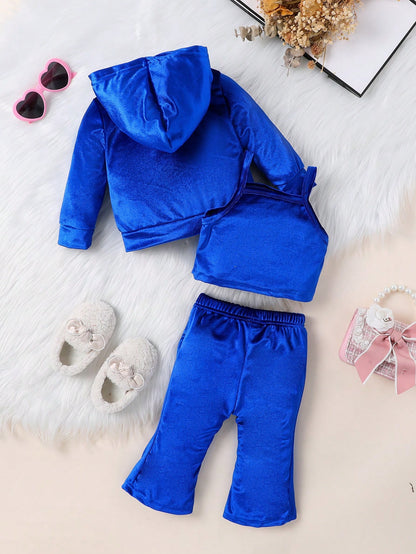 اطقم بناتي أحرف صدرية كامي مع بنطلون & سستة قبعة جاكيت