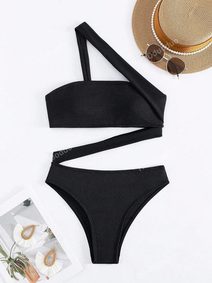 مايوه نسائي واحد الكتف مفتوح بطريقة مثيرة للأهتمام