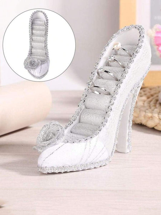 صندوق تخزين مجوهرات و حلقات على شكل حذاء كعب عالي فضي اللون