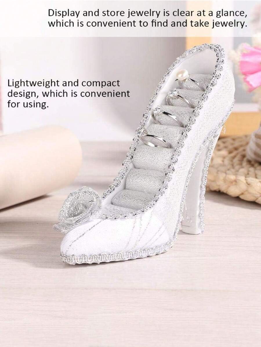 صندوق تخزين مجوهرات و حلقات على شكل حذاء كعب عالي فضي اللون