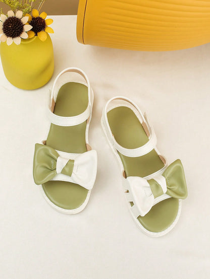 صنادل مسطحة للفتيات موضة مريحة مضادة للانزلاق في الصيف للأطفال