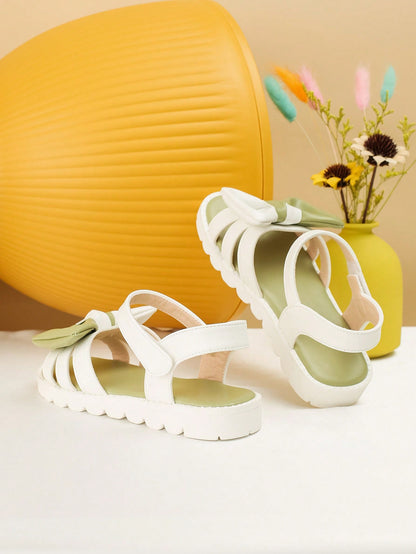 صنادل مسطحة للفتيات موضة مريحة مضادة للانزلاق في الصيف للأطفال