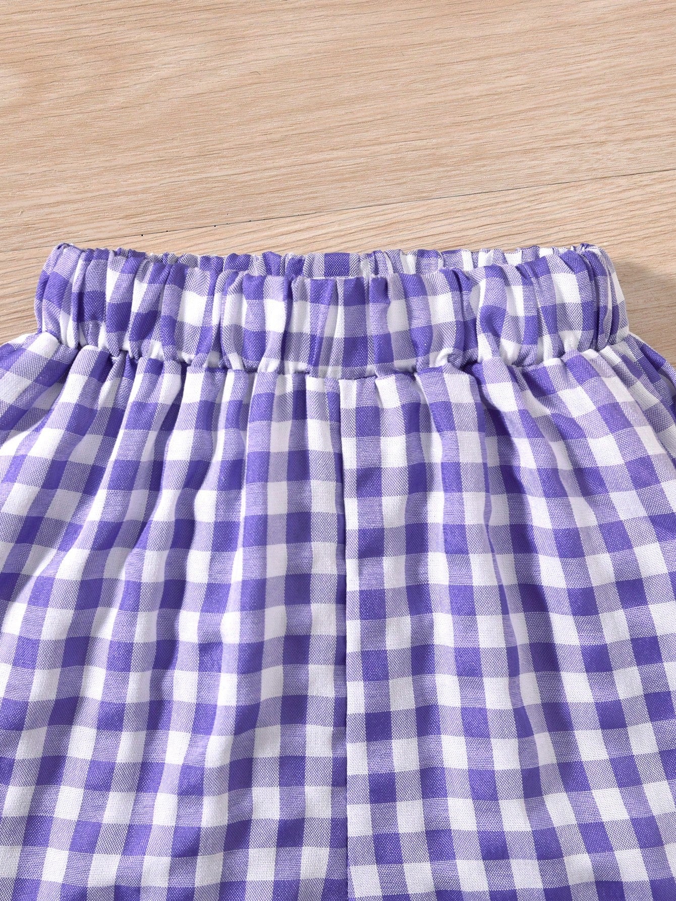 مجموعة القميص بدون أكمام البنات الصغيرات بتصميم الكشكشة الجذابة بقوس و ملابس السراويل بنمط المربعات