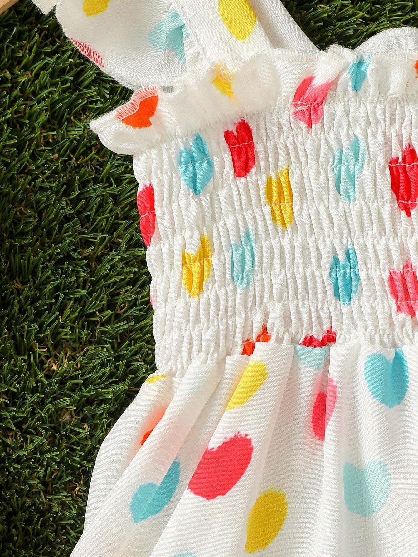 طفلة نمط القلب فستان الشمس طبقة مزدوجة حزام كشكش