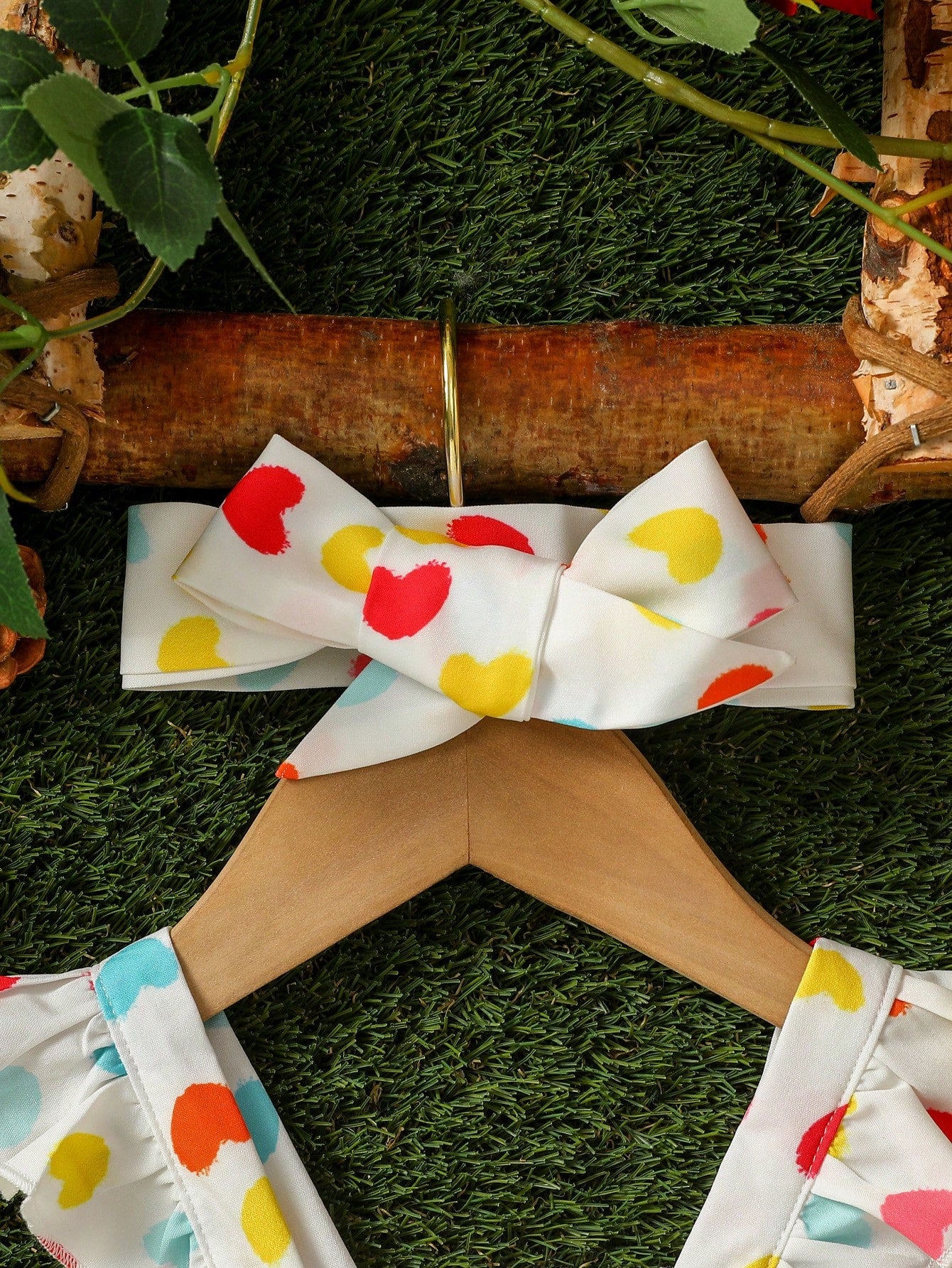 طفلة نمط القلب فستان الشمس طبقة مزدوجة حزام كشكش