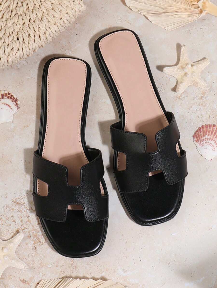 صنادل نسائية