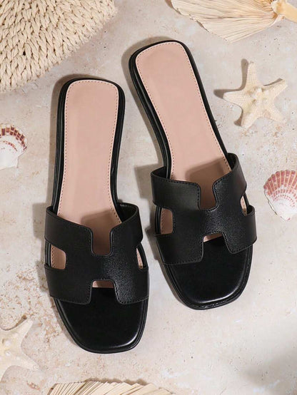 صنادل نسائية