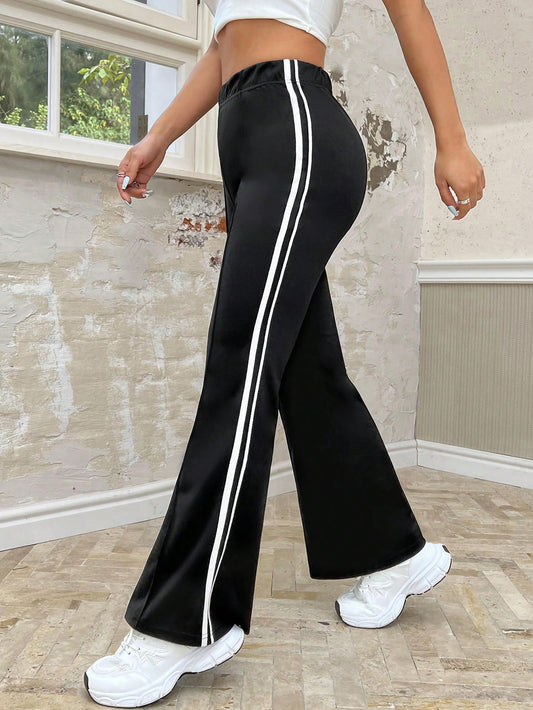 سروال نسائي مضلع بلونين، متسع الفتحة للجانب للرياضة والارتداء العادي