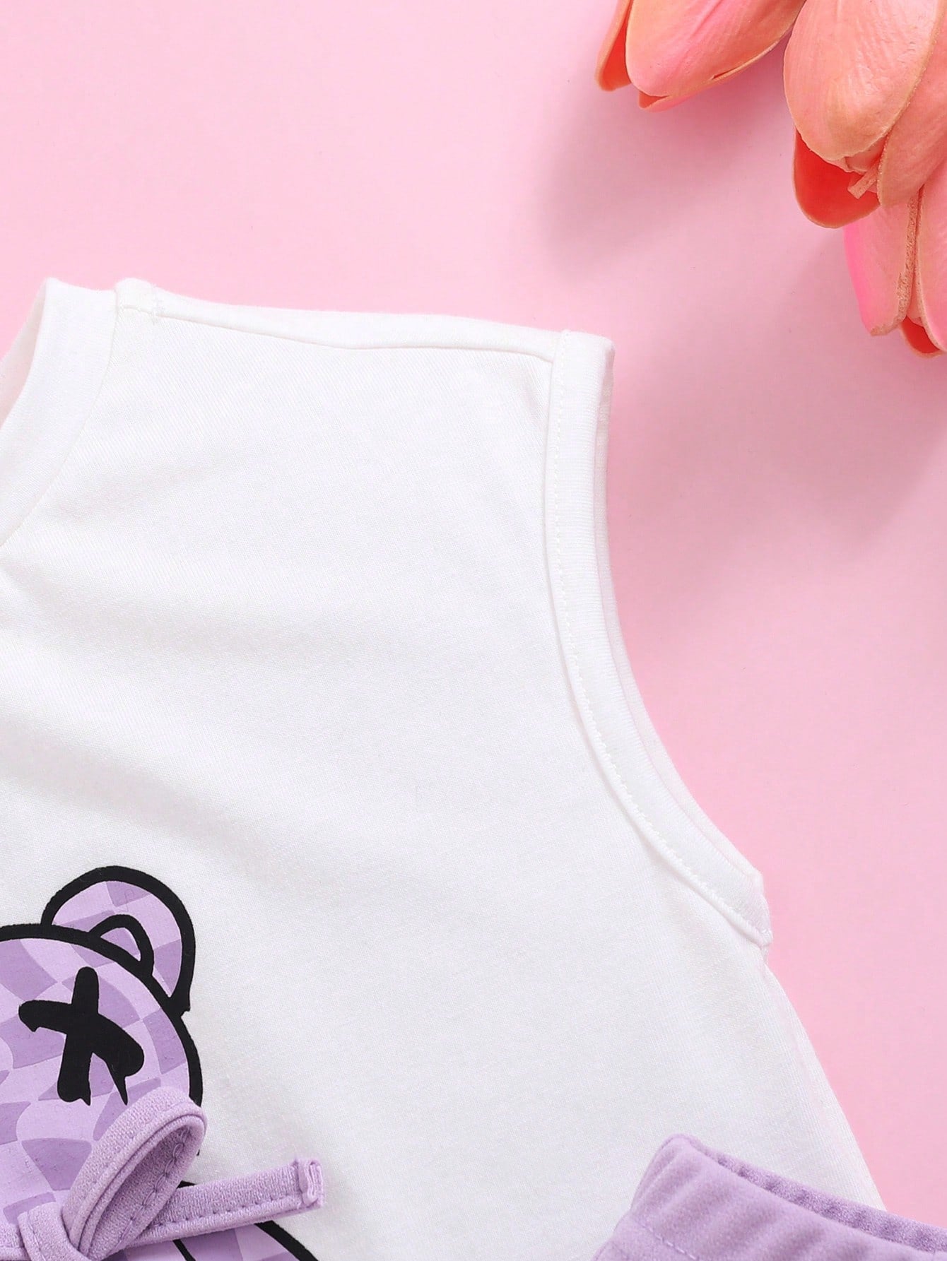 ملابس كاجوال للطفلة مكونة من بنطلون طويل وسترة بلا أكمام بطبعة الدب