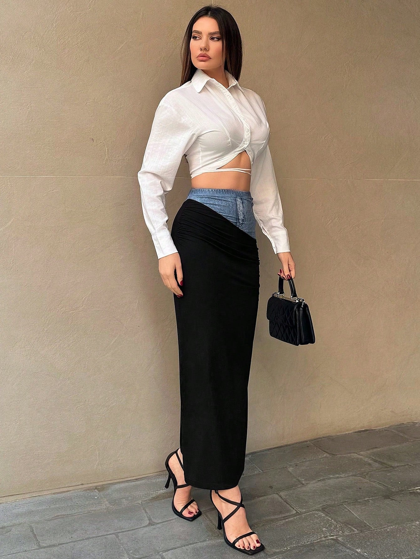 تنورة نصفية مطبوعة بنقشة الدنيم العارضة للموسيقى النسائية المستعدة للمهرجانات