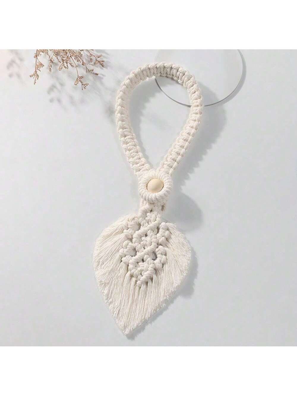 حبل الدانتيل المضفور اليدوي البوهيمي الذي يحتوي على شرائط من الأوراق وحبيبات خشبية ويستخدم لديكور الستائر والأبواب, قطعة واحدة