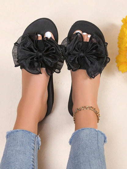 نعل سميك ذو مقدمة مسننة لصندل نسائي مدبب في الصيف، شبشب خارجي/داخلي غير منزلق موضة أسود