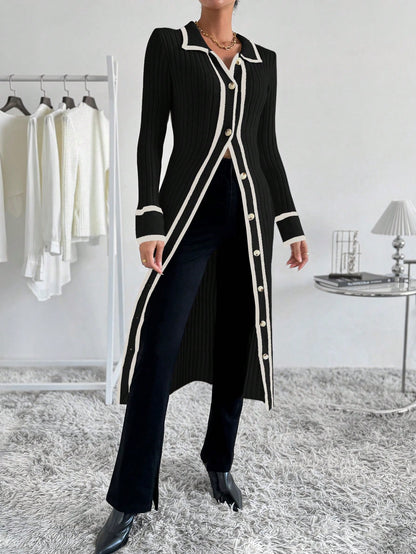 فستان سترة منقسم بألوان متداخلة وأطراف ملتفة و أزرار