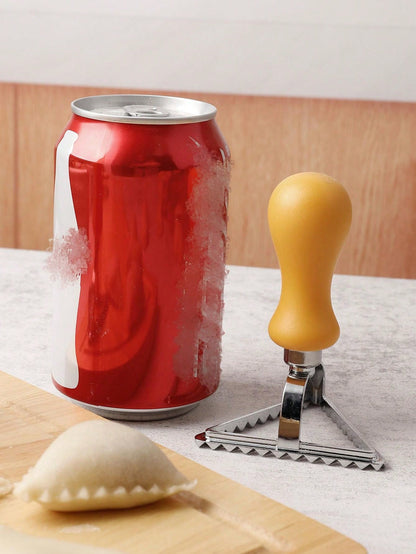 مقبض الخشب ، الثلاثي قاطعة المكرونة