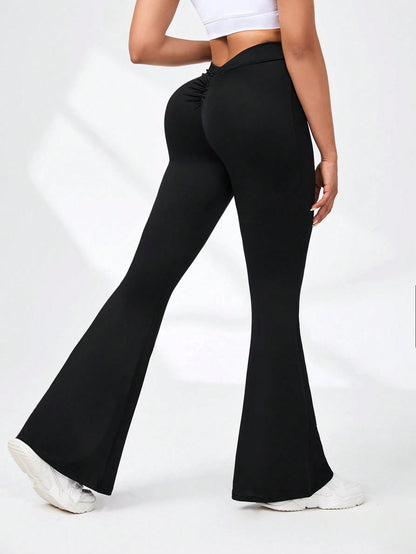 سروال رياضي بقصة واسعة وخصر مطاطي خلفي بتفاصيل مجعدة