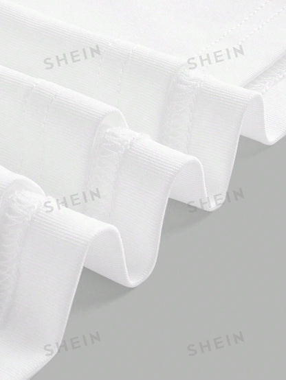 فستان قصير كاجوال بطبعة التاج والحروف بدون أكمام ورقبة على شكل حرف