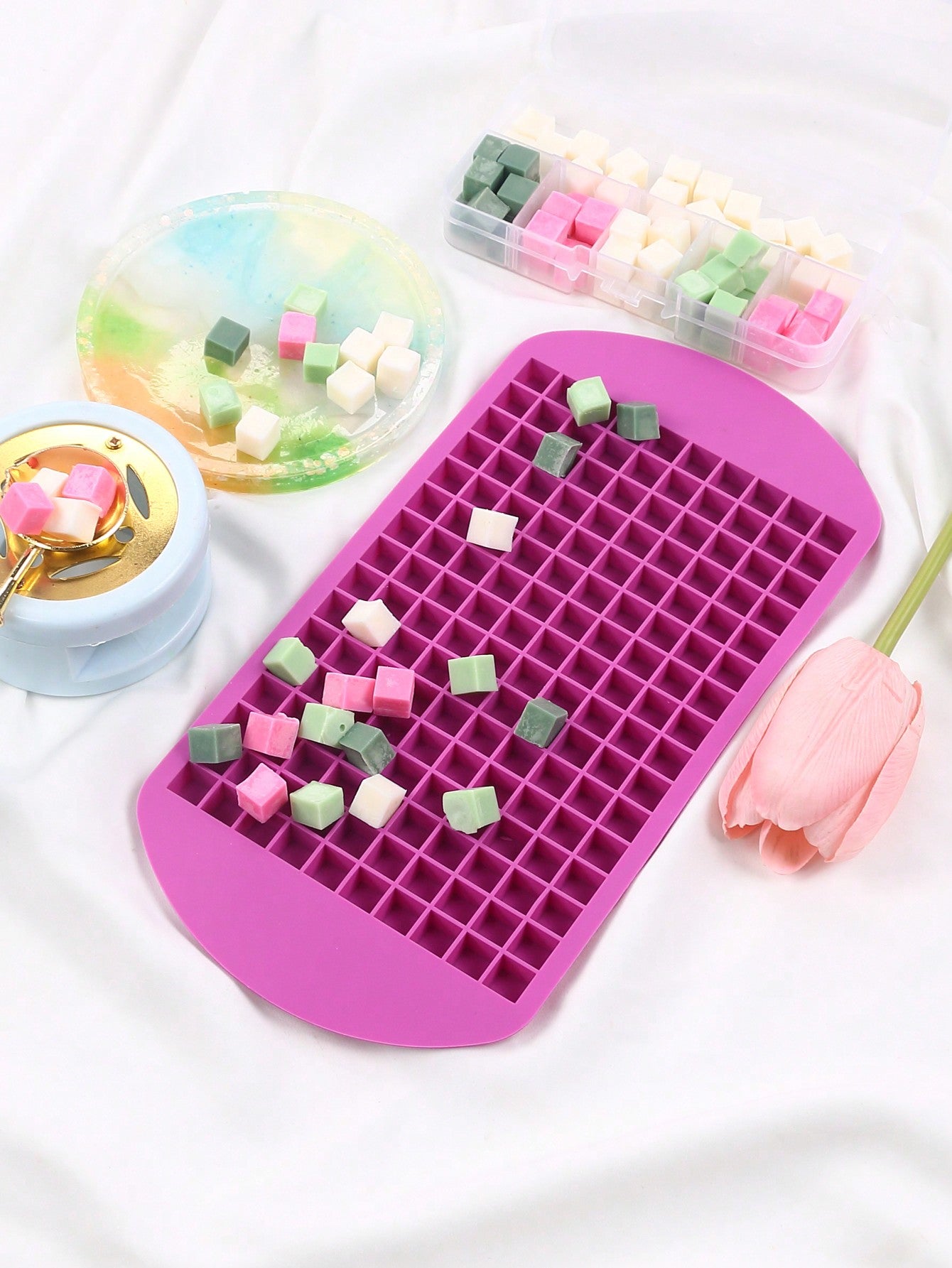 حبات شمع صغيرة مربعة بسعة 160 حفرة لصنع قوالب السيليكون/قوالب قطرات الشوكولات