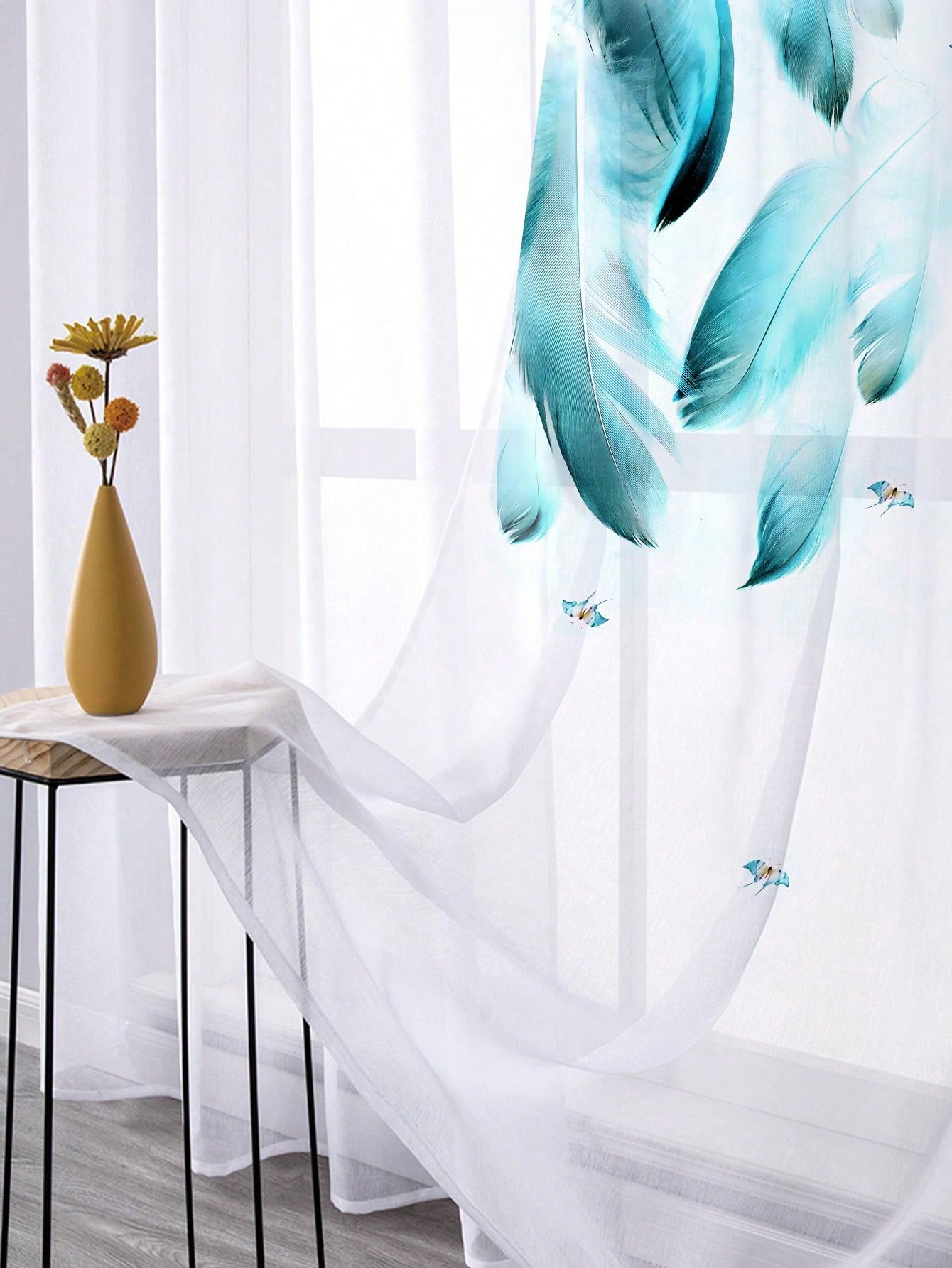 ستائر شفافة