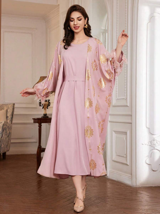 فستان نسائي