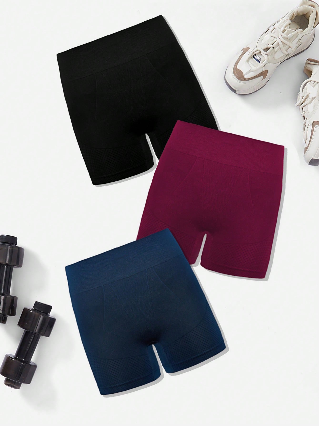 شورتات نسائية