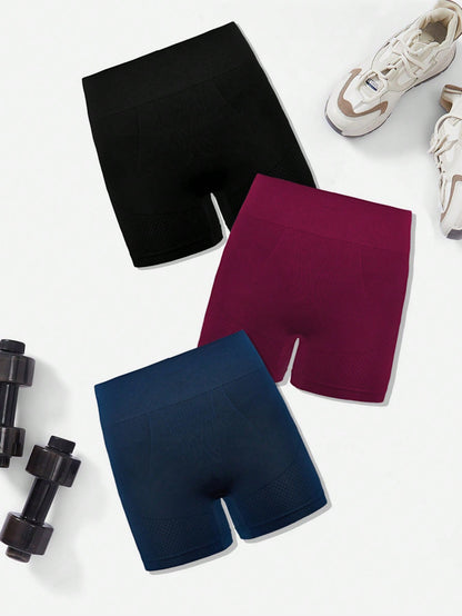 شورتات نسائية