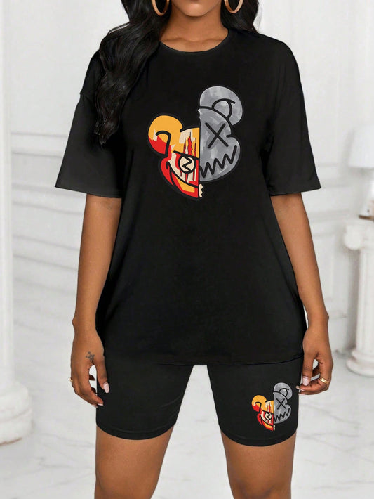 مجموعة قصيرة الأكمام للنساء بالطبعات الدببة الكرتونية للقميص والشورت