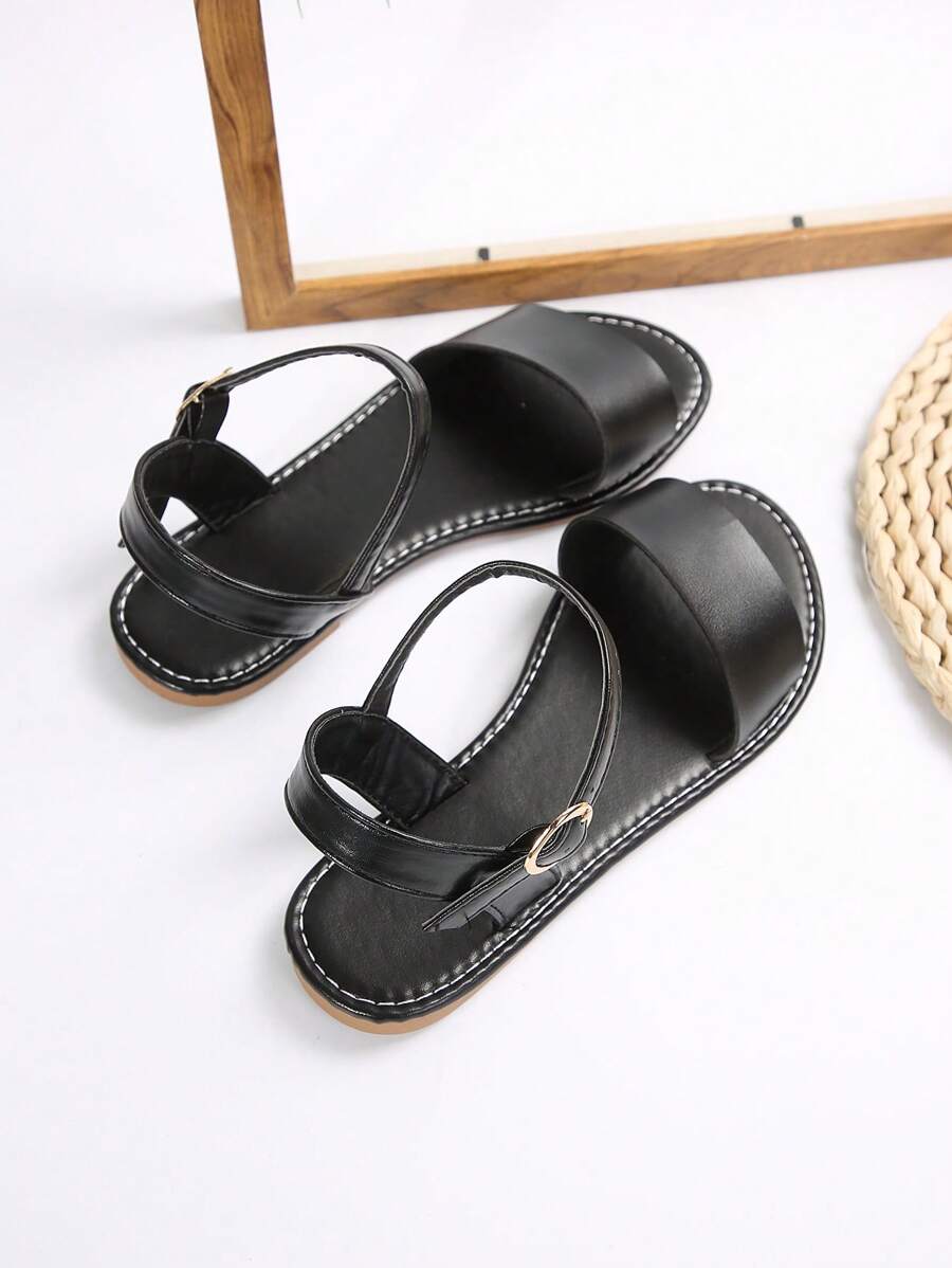 صنادل نسائية مسطحة ذات اصبع اسود مستديرة عصرية وصل حديثًا