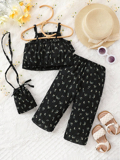 أطقم للأطفال البنات