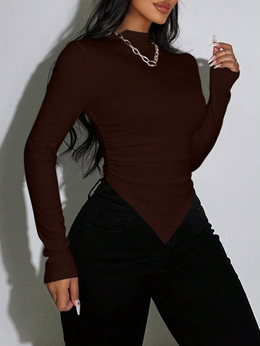 تي شيرت بأكمام طويلة