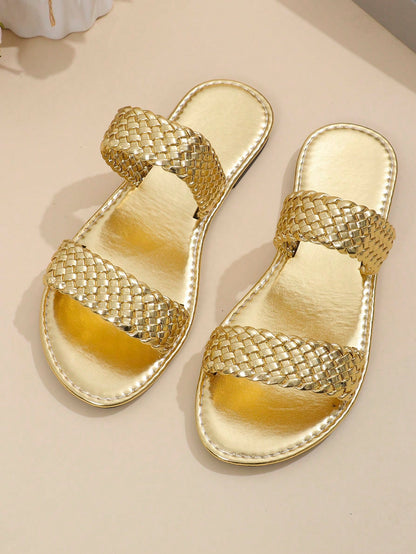 صندل نسائي مسطح محبوك بأصبع دائري جديد بنمط بسيط من الخط الواحد، مناسب للشاطئ