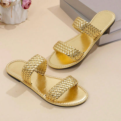 صندل نسائي مسطح محبوك بأصبع دائري جديد بنمط بسيط من الخط الواحد، مناسب للشاطئ