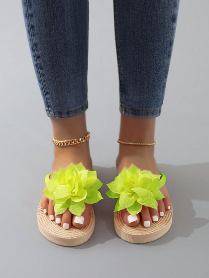 شبشب مقاوم للانزلاق للشاطئ مزود بديكور على شكل زهرة حلوة