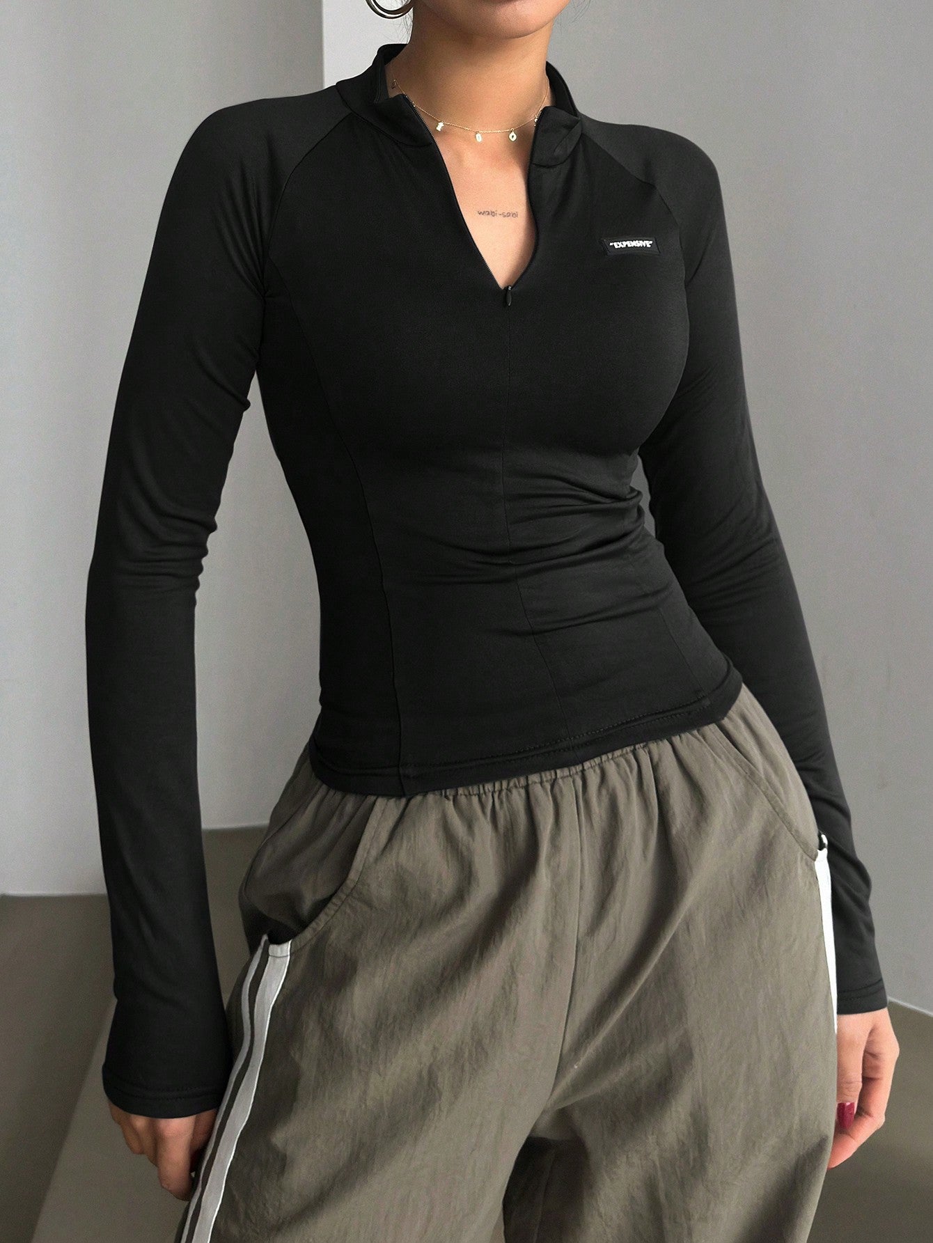 تي شيرت نسائية