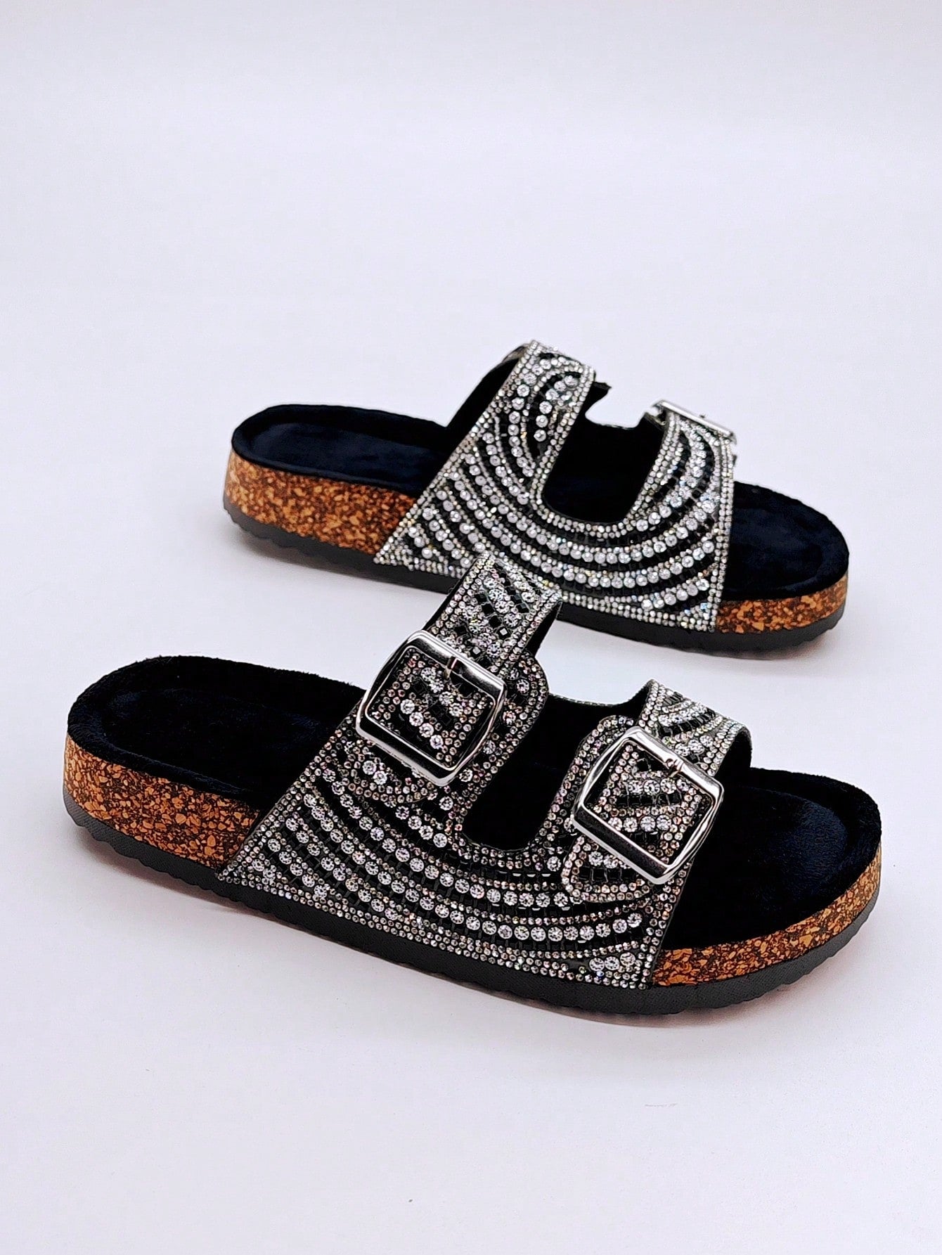 صنادل شريحة نسائية ذات كعب وردي منتفخ مطلي بالبلور الأسود الزجاجي واللمعان، للاستخدام على الشاطئ