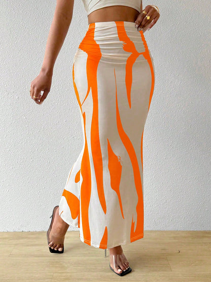 تنورة طويلة غير متماثلة مطبوعة بنمط هندسي للسيدات