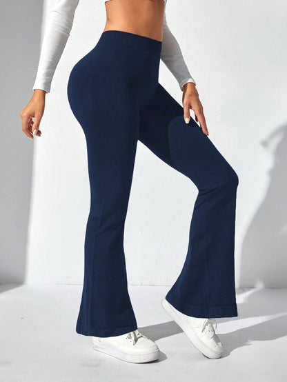 سروال رياضي بقصة جذابة ومريحة للنساء بلون سادة و قصة ضيقة