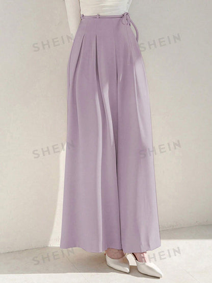 بنطلون نسائي بألوان ثابتة و أرجل واسعة مع حزام قابل للفصل