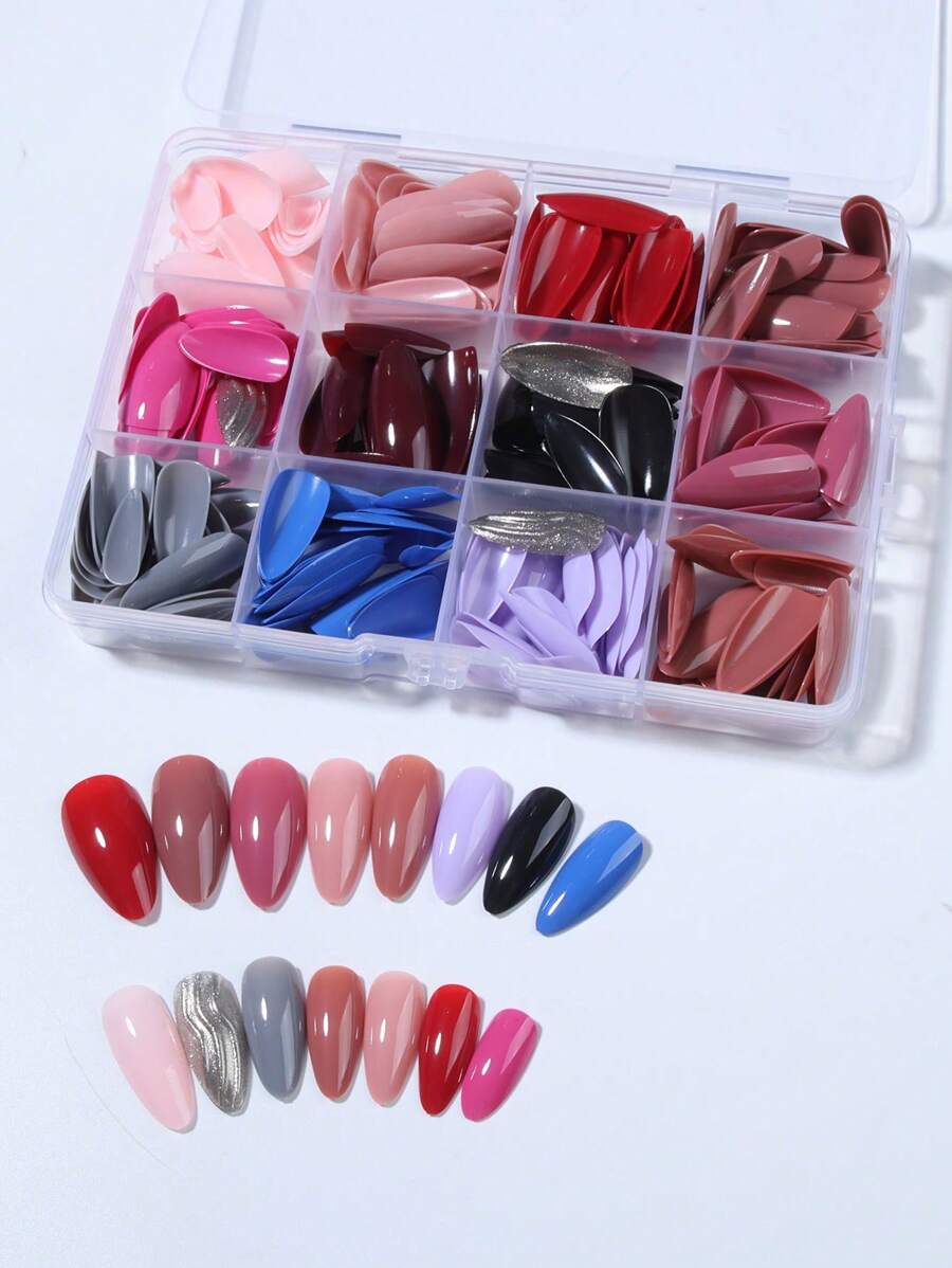 مجموعة أظافر