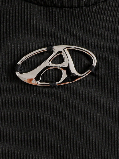 ملابس علوية طويل للبنات بتصميم الأضلاع مع شعار معدني وتنورة معدنية باليه بليسيه طويلة وجذابة وعصرية