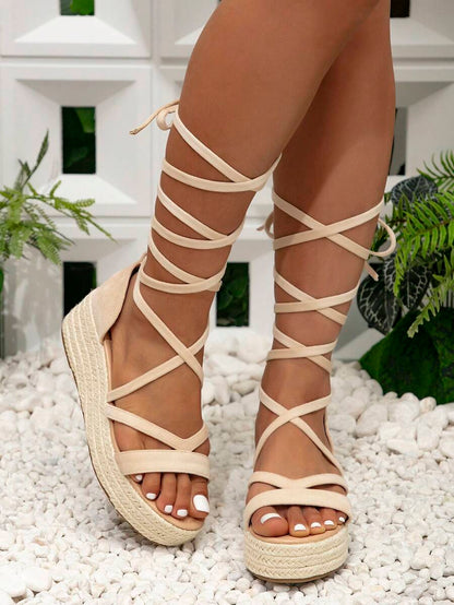 صنادل نسائية