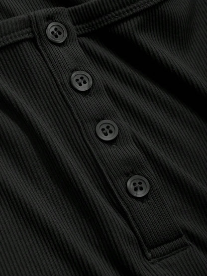 قميص صيفي بأكمام قصيرة ولون سادة للمقاسات الكبيرة